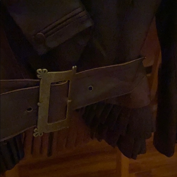 Leather jacket - Picture 2 of 6